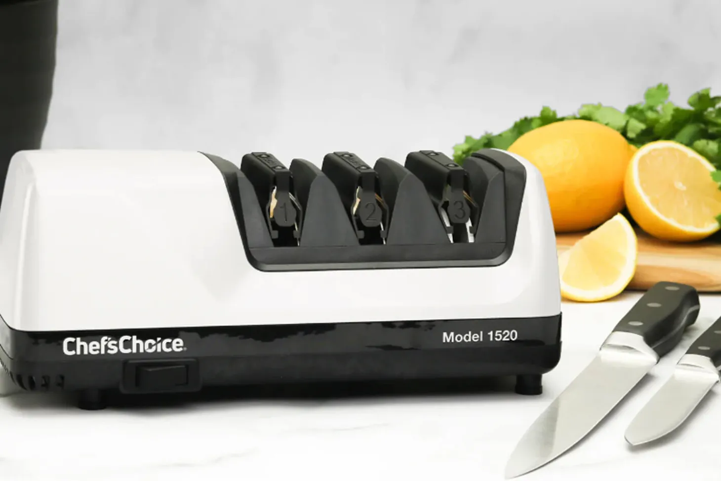 Aiguiseur électrique Angle select CHEF'S CHOICE tous couteaux acier