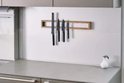 Barre aimantée artisanale Clap Design en chêne 57cm