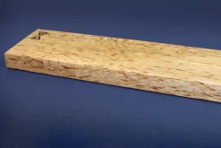 Barre aimantée artisanale Essences Creations en bouleau madré 43cm - 6 places