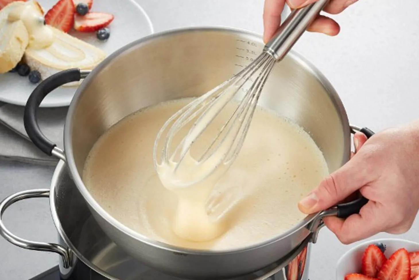 Bol mélangeur Gefu Mesco acier inox 24cm + base antidérapante
