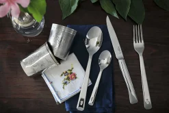 Boîte de 4 couteaux de table Opinel Perpétue tout en acier inox