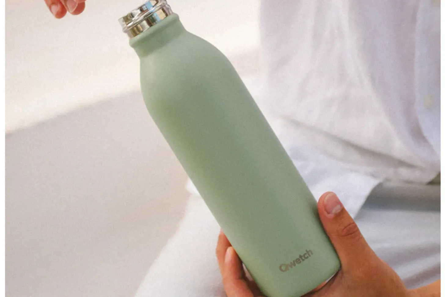 Bouteille isotherme Qwetch Active inox recyclé 1000ml – 4 coloris