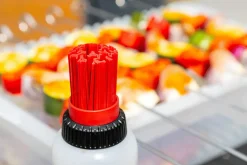 Bouteille à sauce pour barbecue MasterClass en polymère avec 3 têtes interchangeables