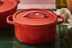 Cocotte ronde Beka Plume en aluminium 24cm - Rouge