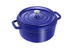 Cocotte Staub ronde en fonte émaillée bleu intense
