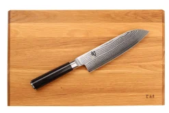 Coffret 1 couteau santoku Kai Shun Classic 18cm + 1 planche en bois KAI offerte