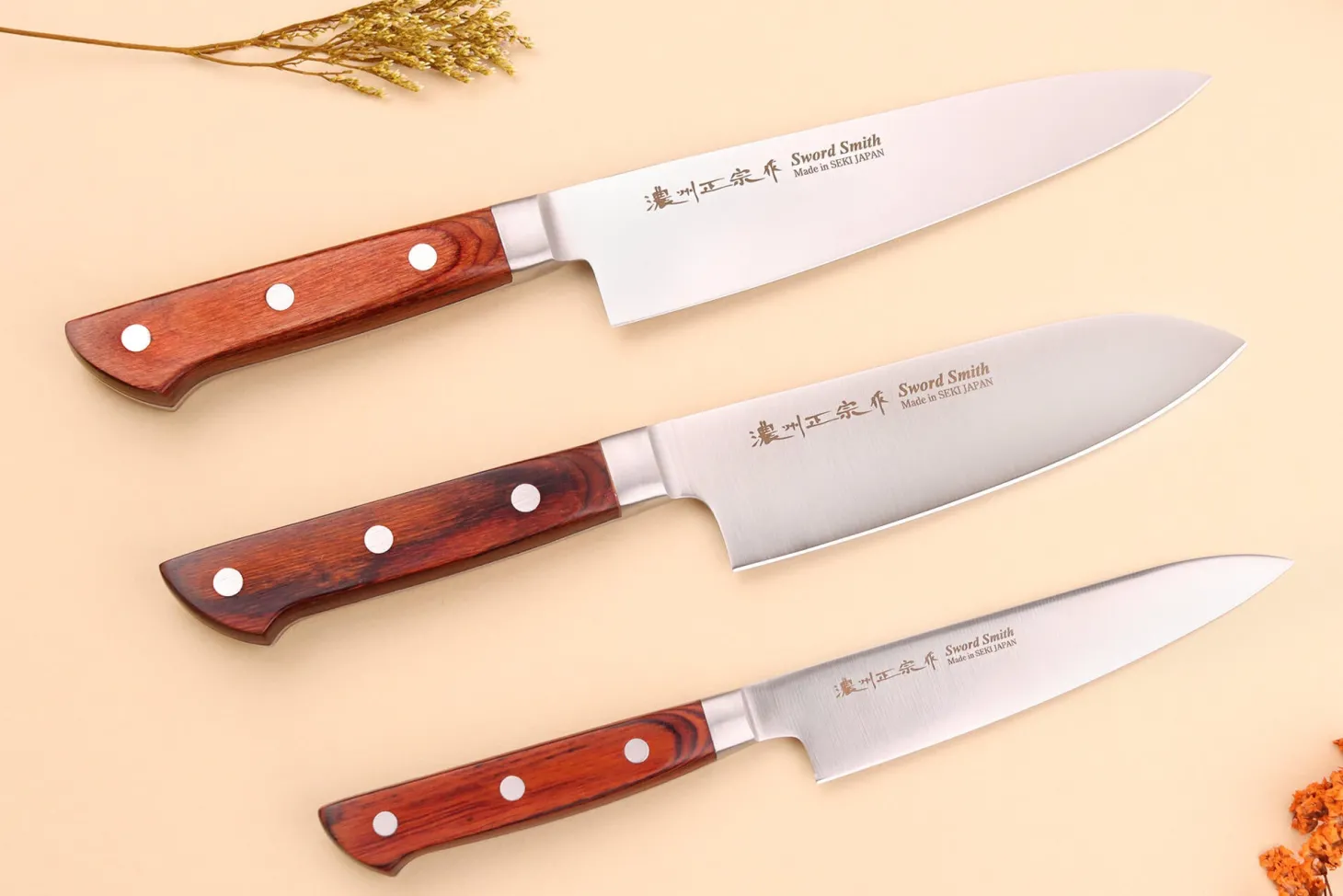 Coffret 3 couteaux japonais Satake Cutlery Brown Pakkawood chef + santoku + office