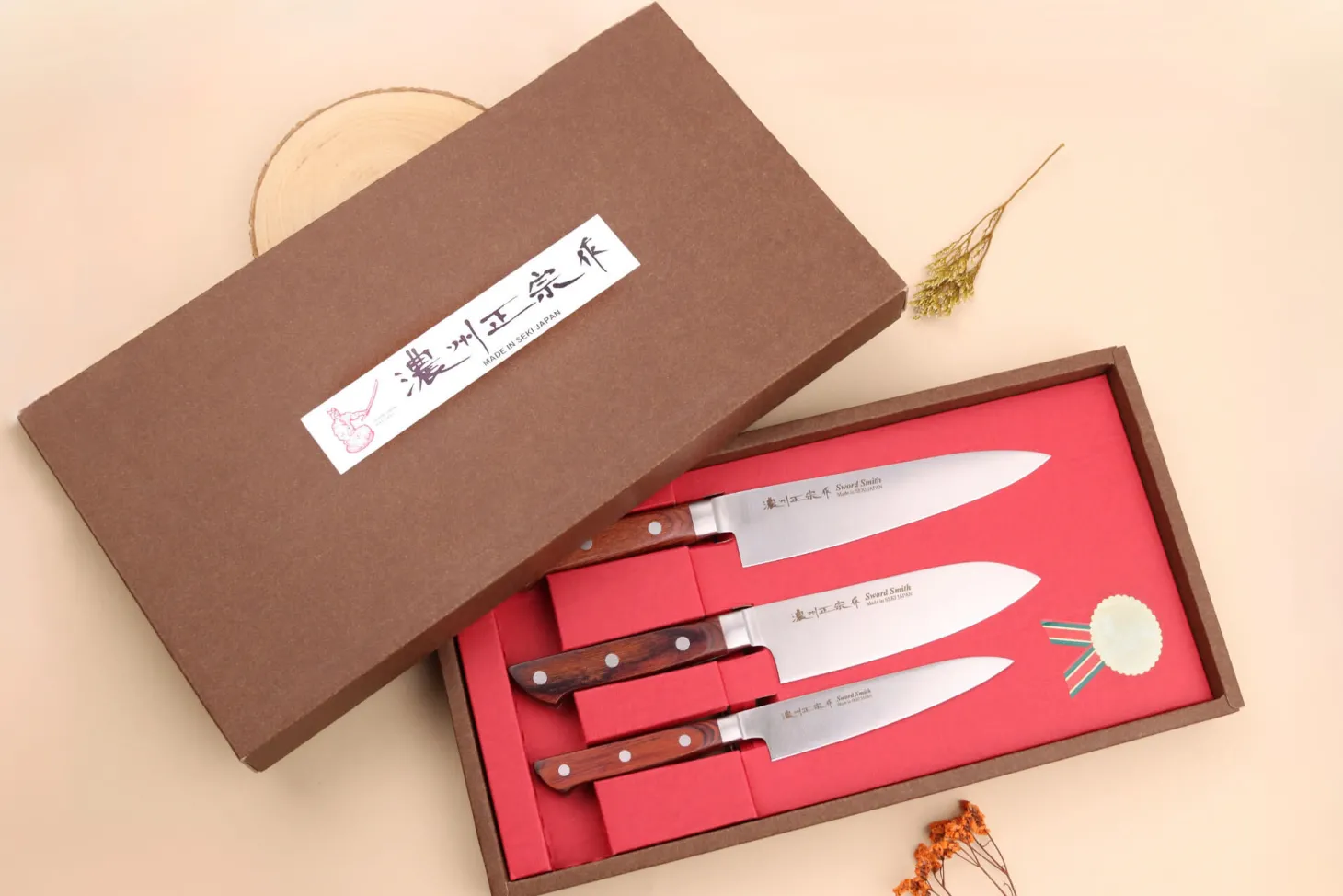 Coffret 3 couteaux japonais Satake Cutlery Brown Pakkawood chef + santoku + office