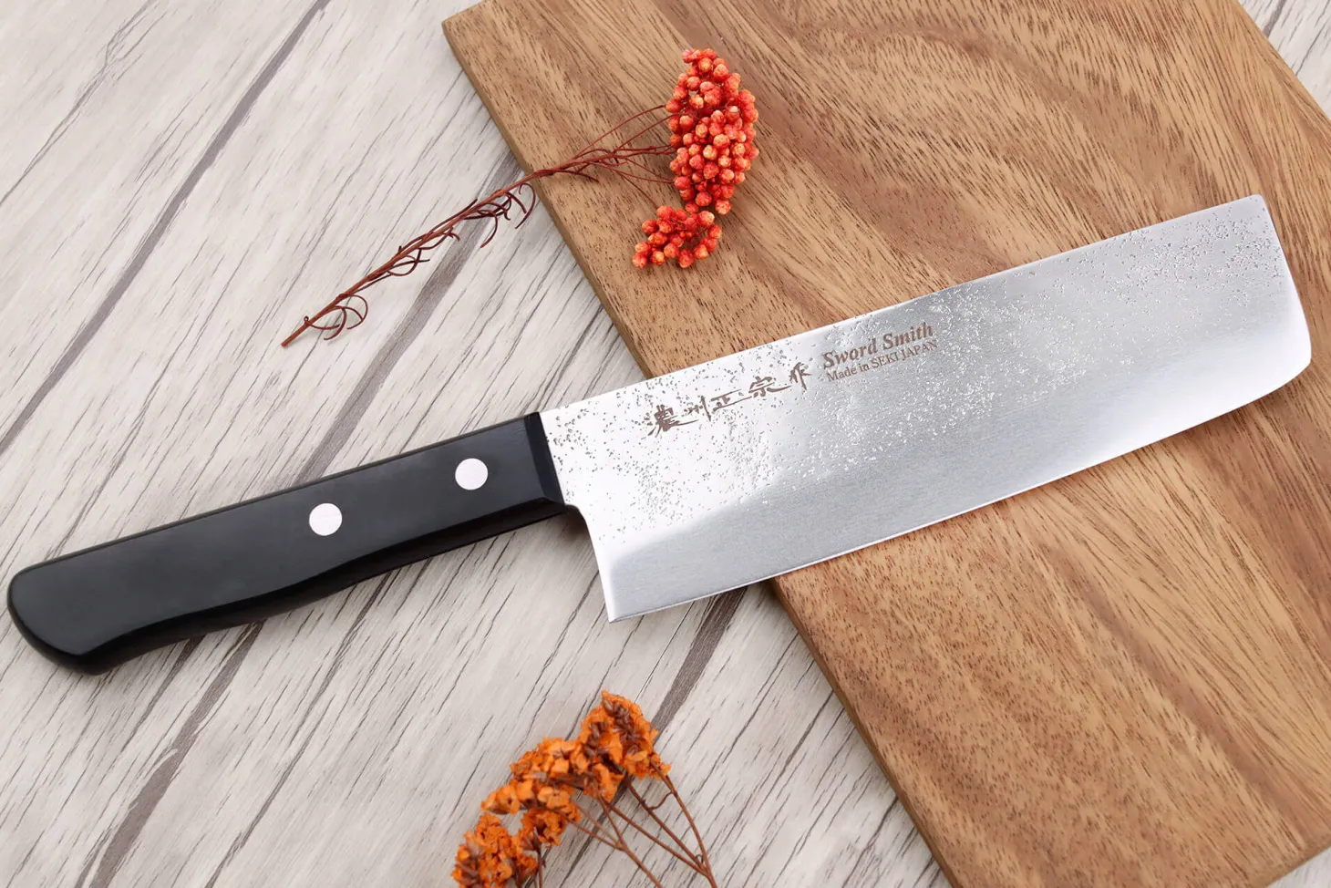 Coffret 3 couteaux japonais Satake Cutlery Nashiji santoku + nakiri + office