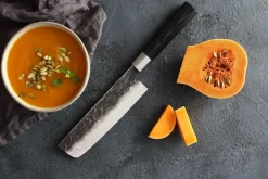Coffret 3 couteaux Samura Blacksmith martelés : universel + santoku + nakiri