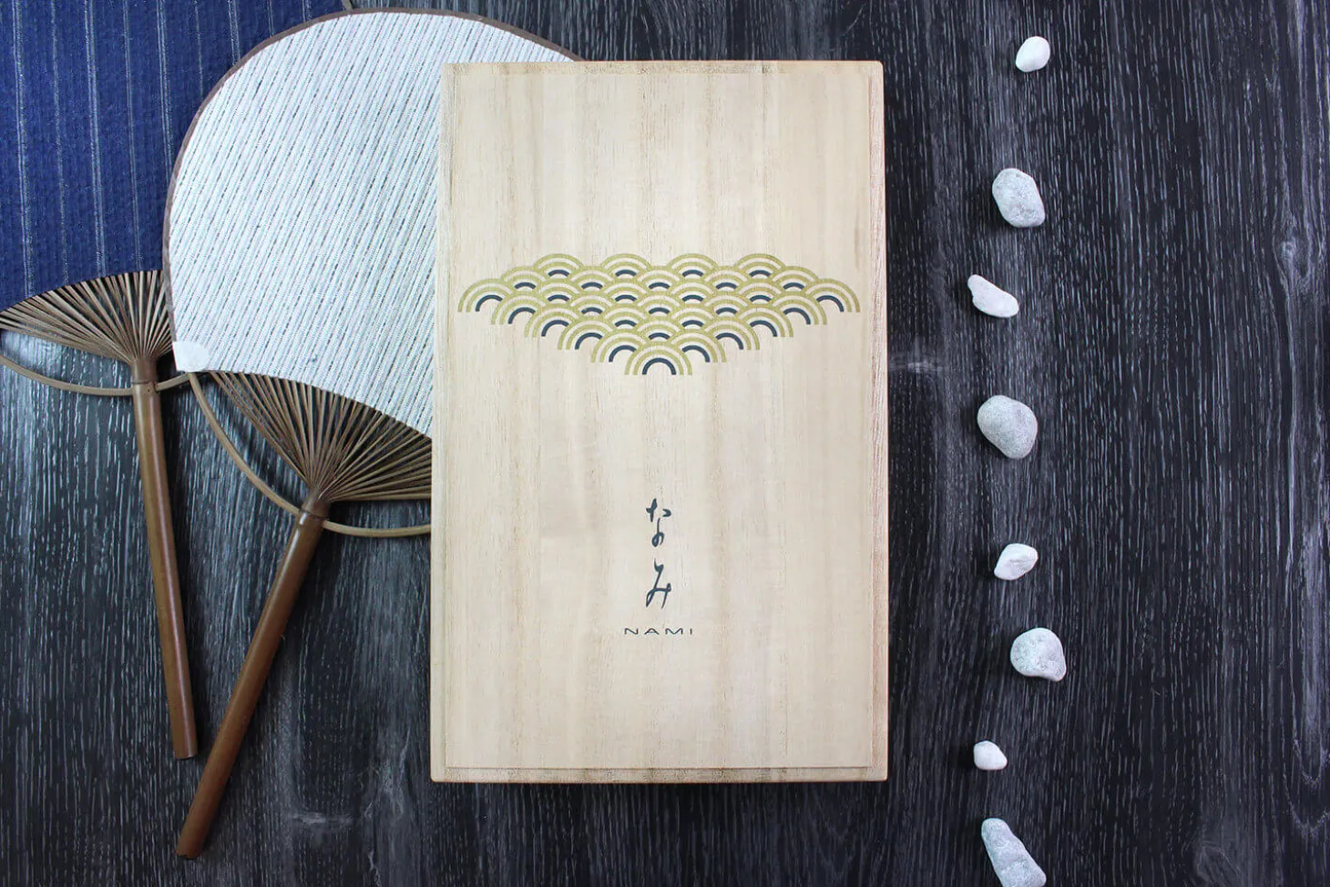 Coffret 4 couteaux à steak japonais Kanetsugu Nami damassées 4 coloris