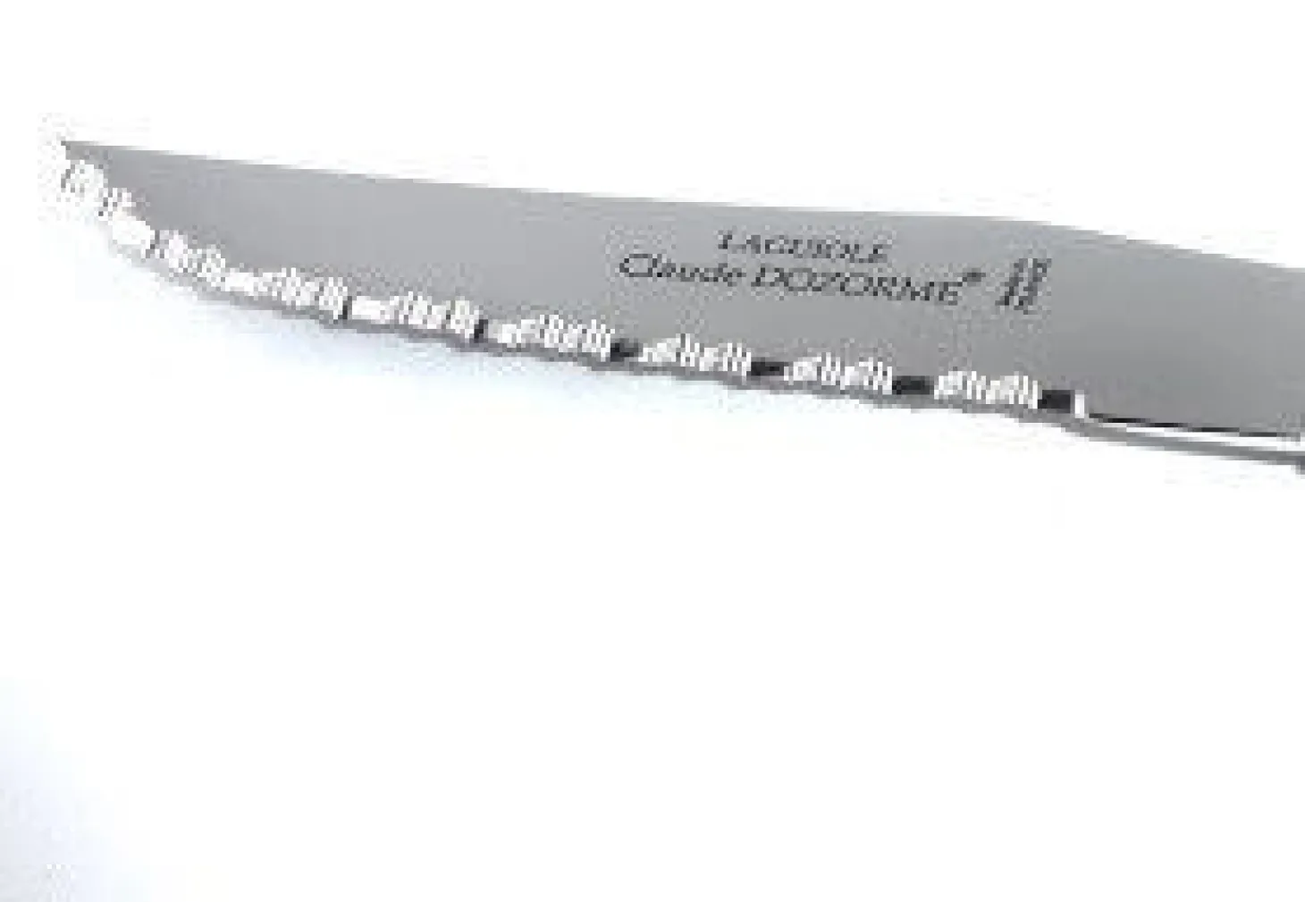 Coffret 6 couteaux à steak Laguiole C. DOZORME lames dentelées manches jaunes nacrés