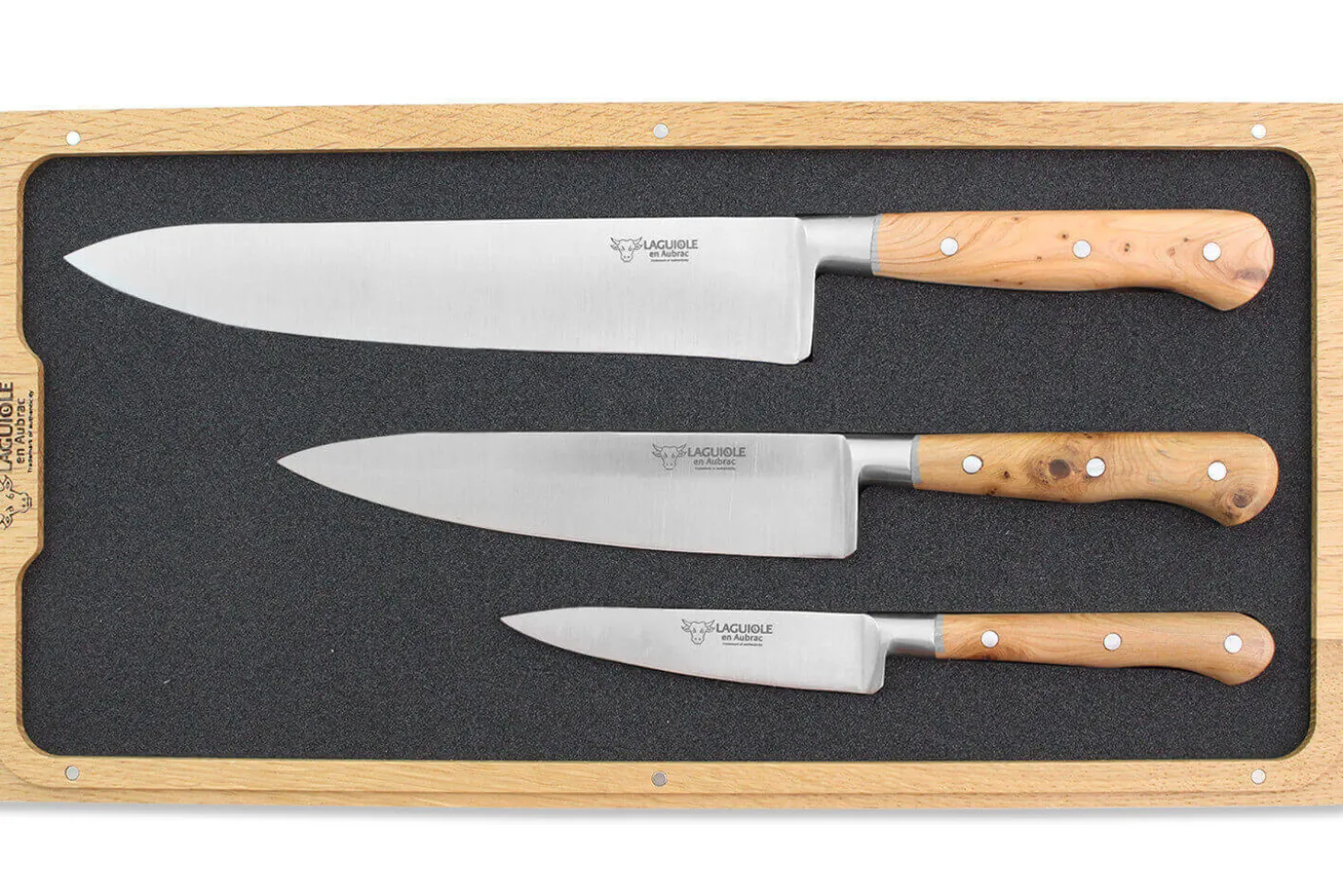 Coffret de 3 couteaux en genévrier Laguiole en Aubrac : Office + Universel + Chef