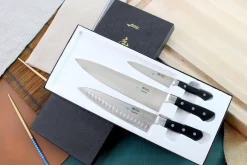 Coffret de 3 couteaux japonais MAC Professional office + chef alvéolé 20cm + chef 24cm