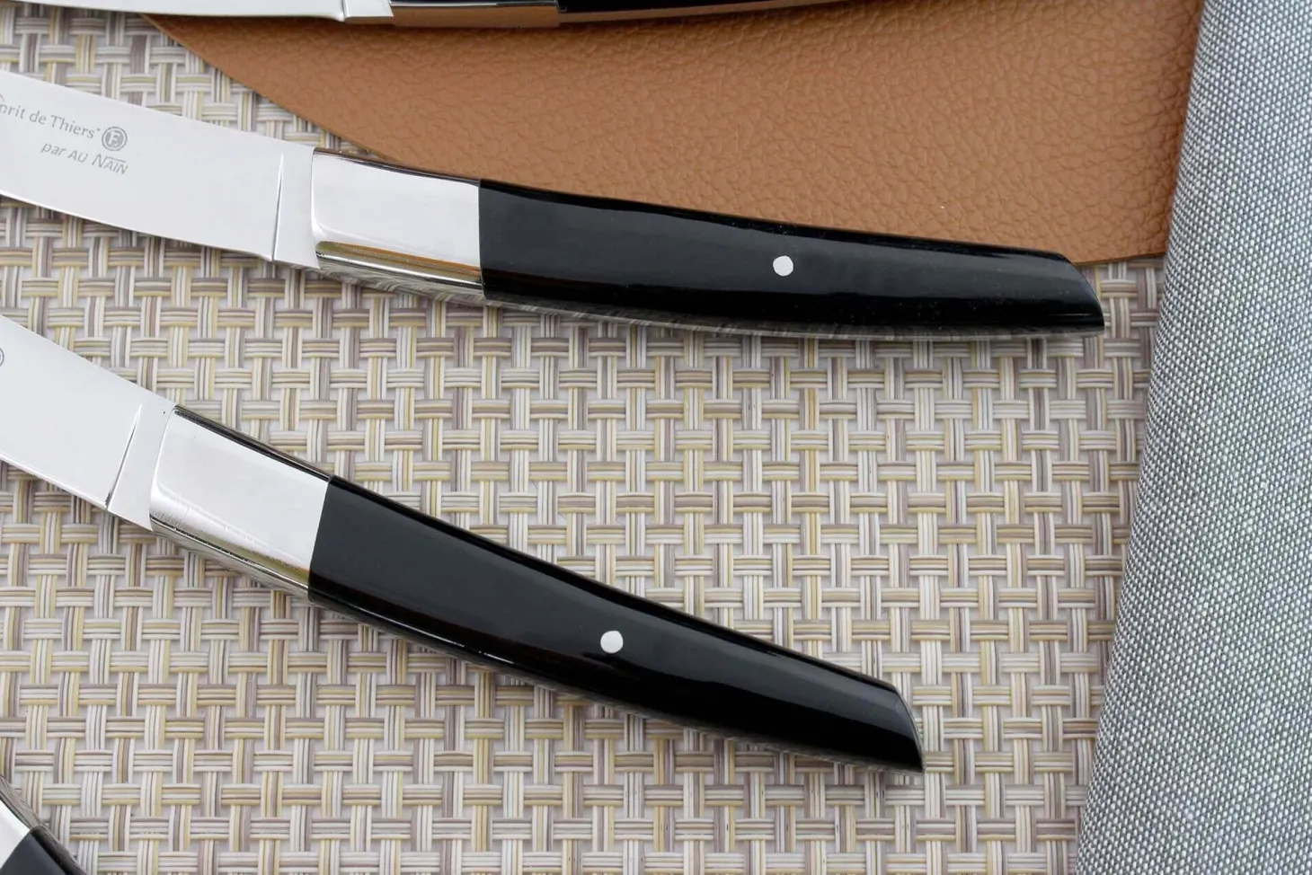 Coffret de table AU NAIN UP 6 couteaux à steak 11cm