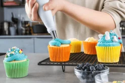 Coffret pâtissier Kitchencraft My Icing Set avec 14 douilles en acier inoxydable + poche en coton
