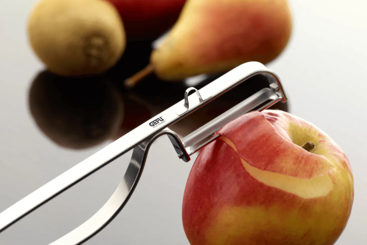 Économe Gefu Cucina en acier inoxydable