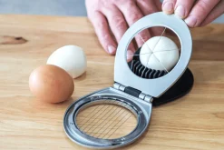 Coupe-oeufs 2 en 1 MasterClass Deluxe en inox et polymère