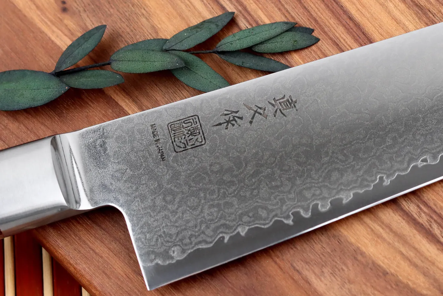 Couteau bunka 16,5cm japonais MAC Damas 45 couches 60th anniversary - Édition limitée