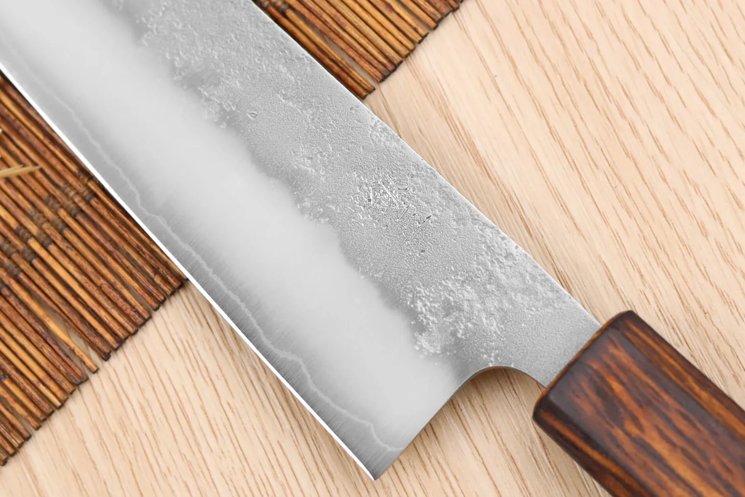 Couteau bunka japonais artisanal Wusaki Yoshi G3 chêne 17cm