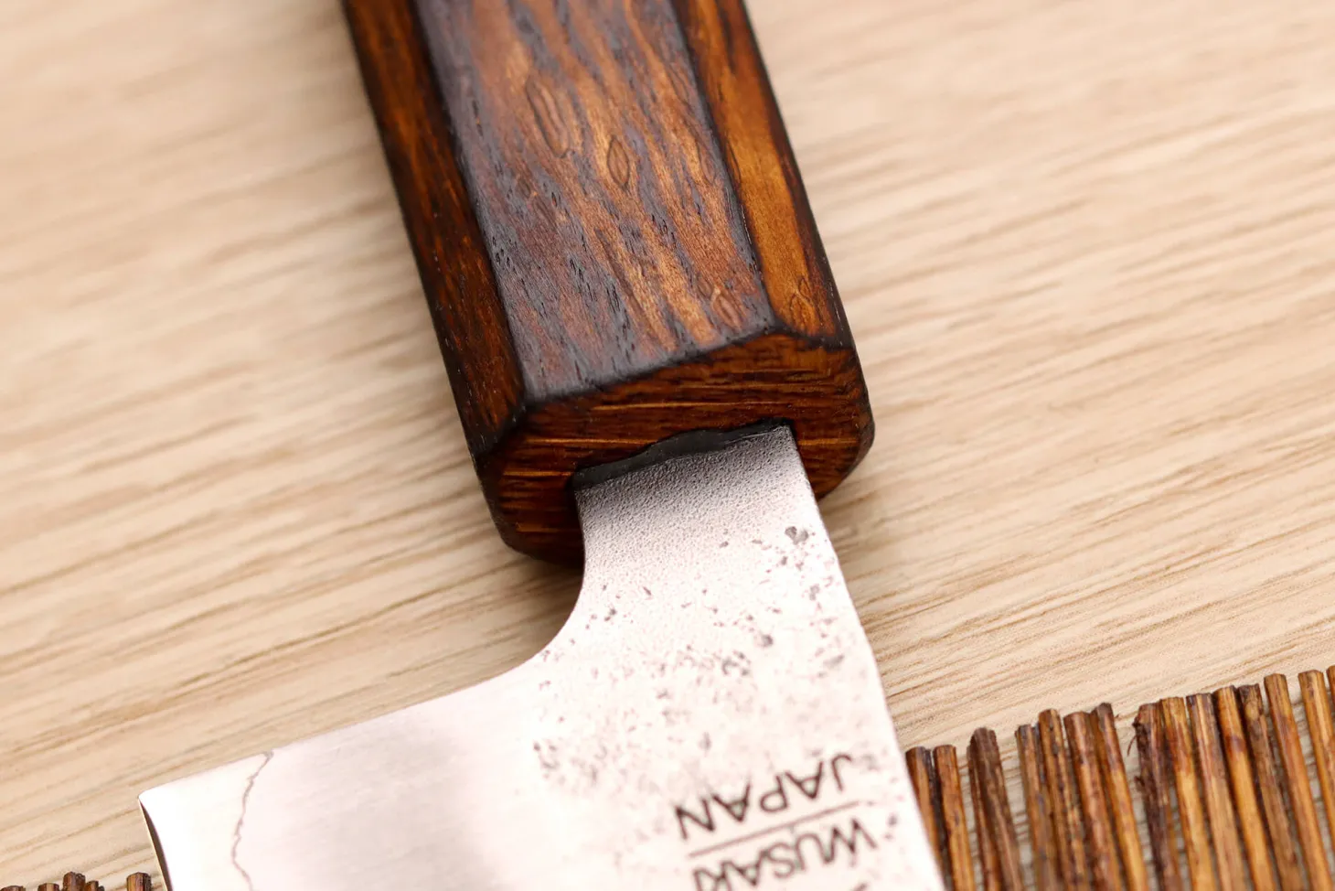 Couteau bunka japonais artisanal Wusaki Yoshi G3 chêne 17cm