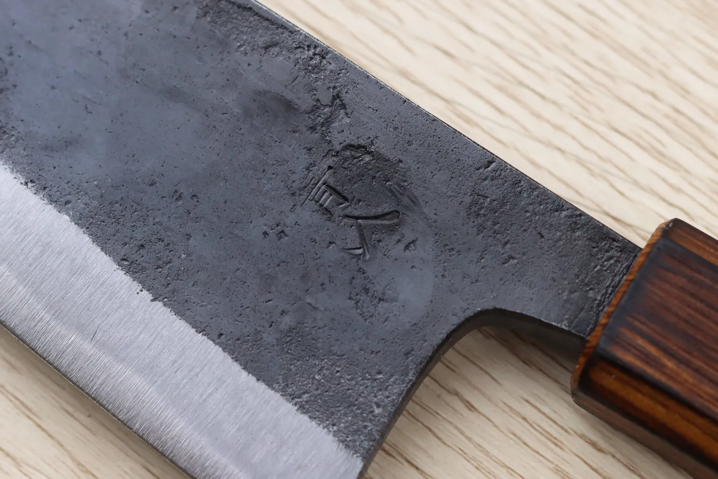 Couteau deba 13,5cm japonais artisanal Hidetsune BS2