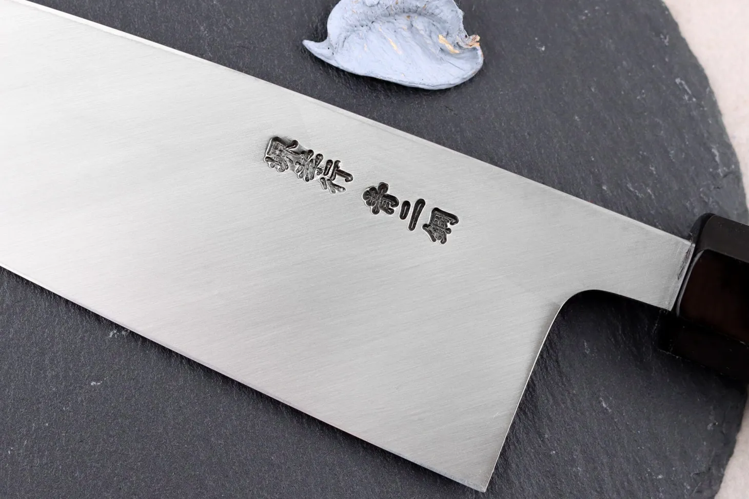 Couteau deba 18cm japonais artisanal Sakai Takayuki Aoniko