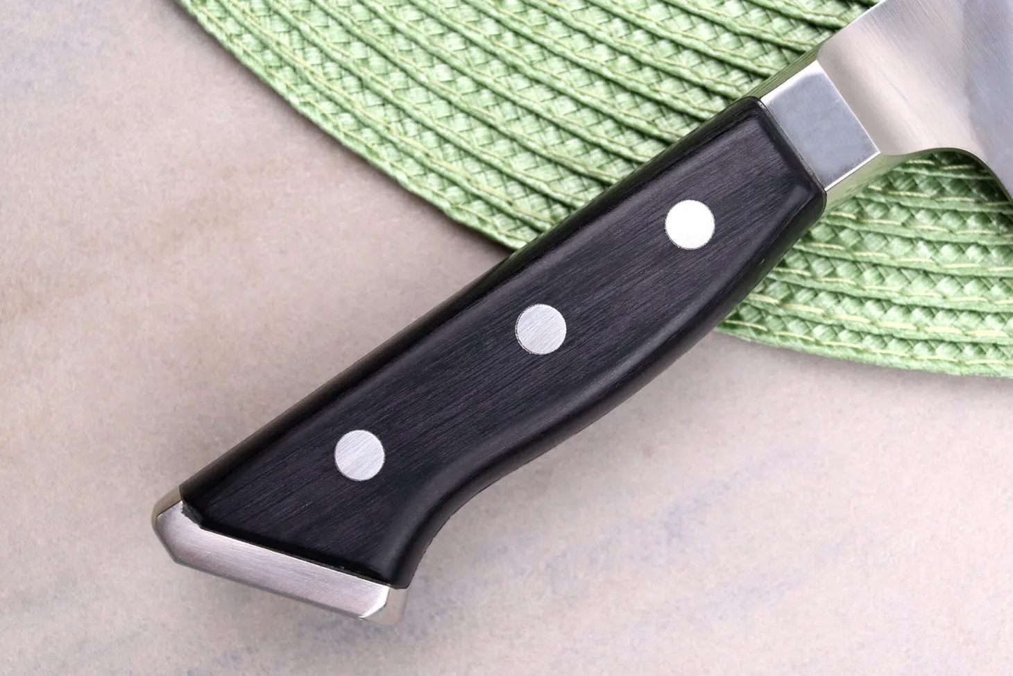 Couteau de chef alvéolé japonais Glestain K series 24cm