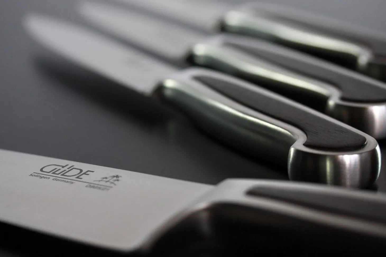 Couteau de Chef 21cm forgé Delta Güde