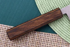 Couteau de chef 18cm japonais artisanal Masutani martelé manche en chêne