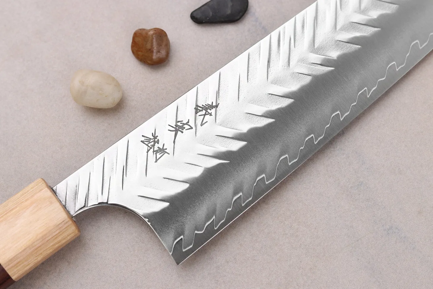Couteau de chef 21cm japonais artisanal Yoshimi Kato SPG Strix V-Tsuchime