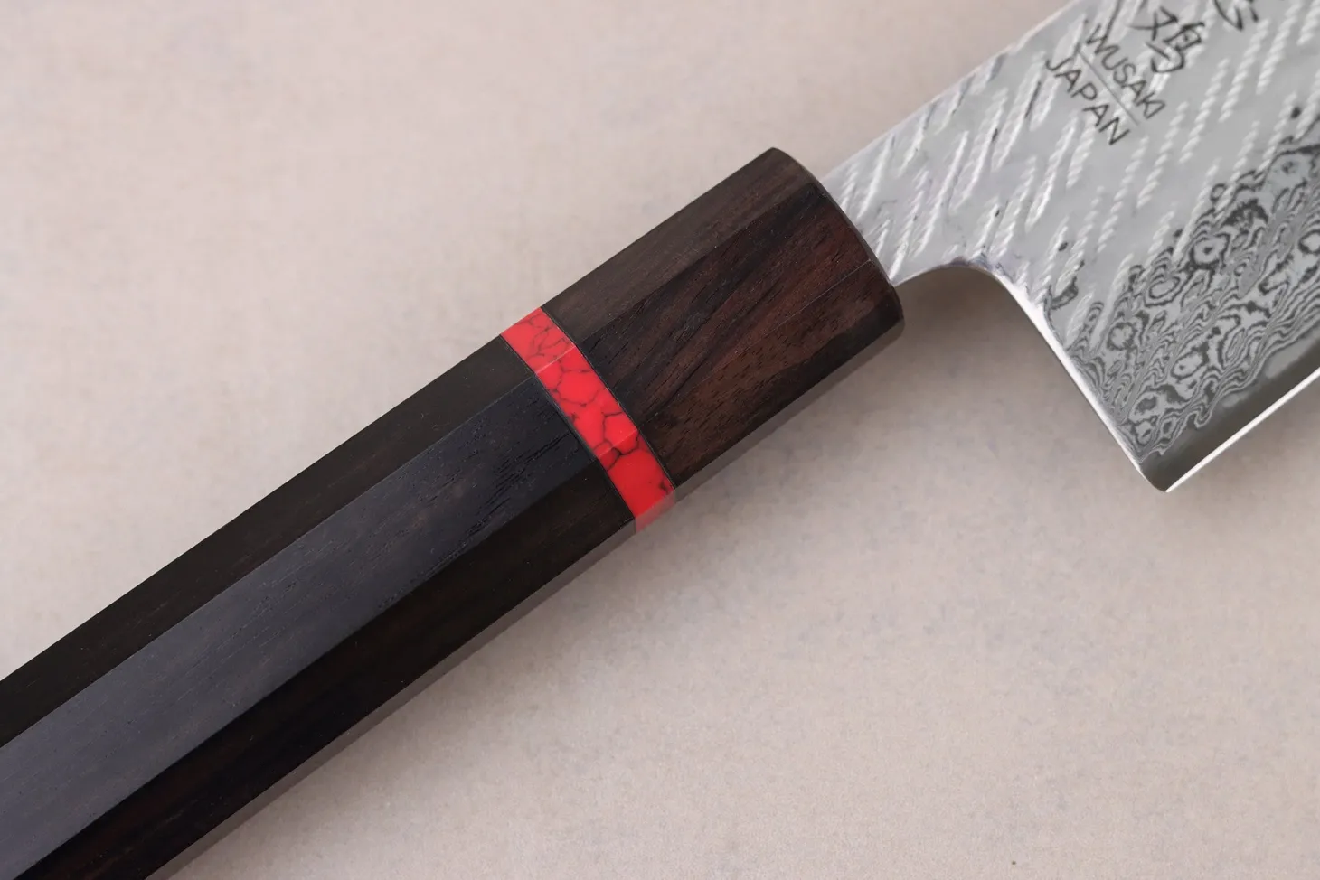 Couteau de chef 24cm japonais artisanal Wusaki Nawame AUS10 damas