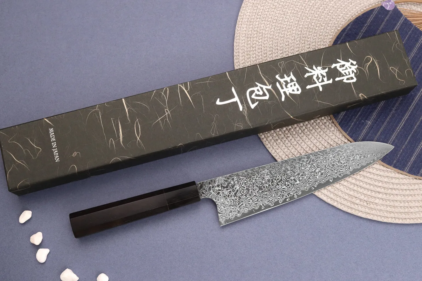Couteau de chef 21cm japonais artisanal Hatsukokoro Ginga ATS-34 Damas ébène
