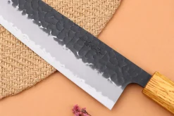 Couteau de chef 24cm japonais artisanal Yuzo Black AS chêne brûlé