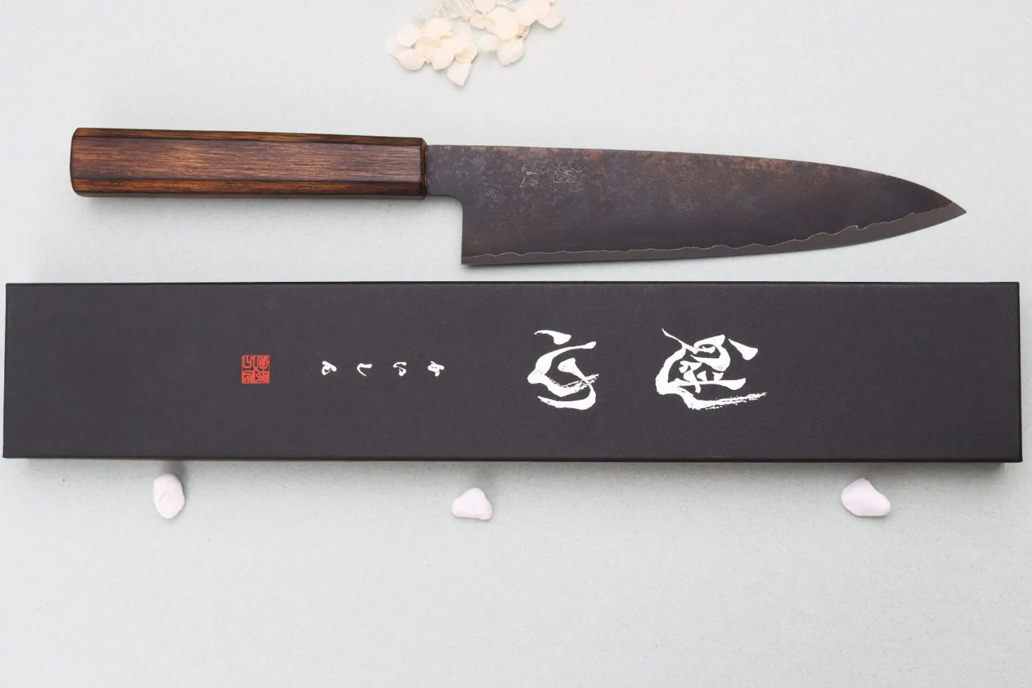 Couteau de chef 21cm japonais artisanal Nakamura Kaishin Ginsan Black Damas