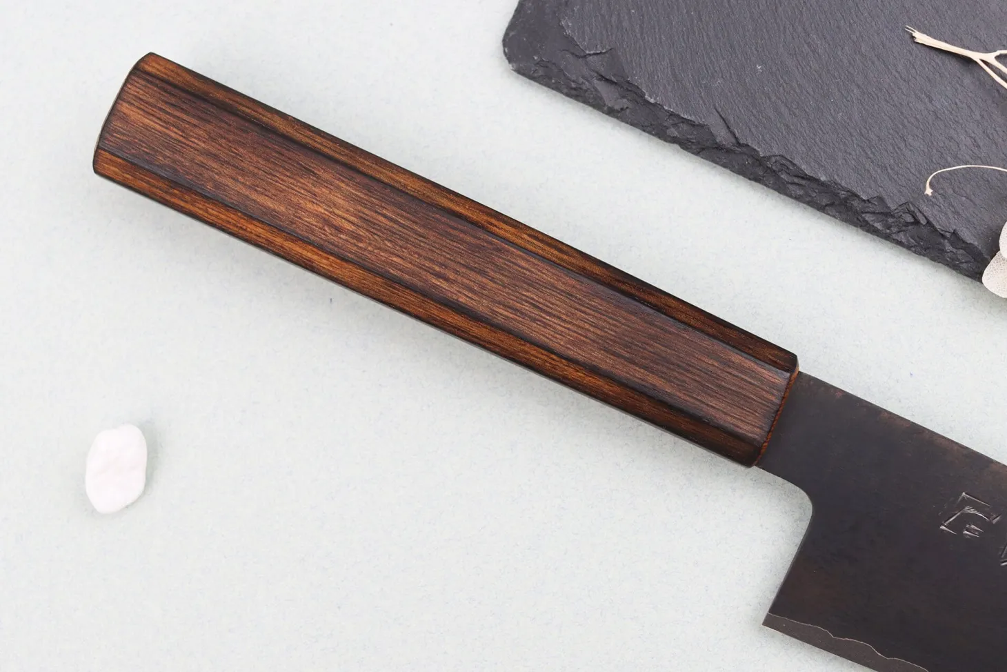 Couteau de chef 21cm japonais artisanal Nakamura Kaishin Ginsan Black Damas