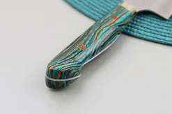 Couteau de chef 21cm japonais artisanal Nigara Hamono Migaki Tsuchime SG2 manche en turquoise
