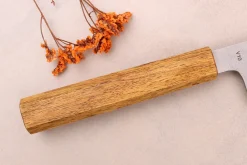 Couteau de chef 21cm japonais artisanal Sakai Kikumori TS10 en chêne
