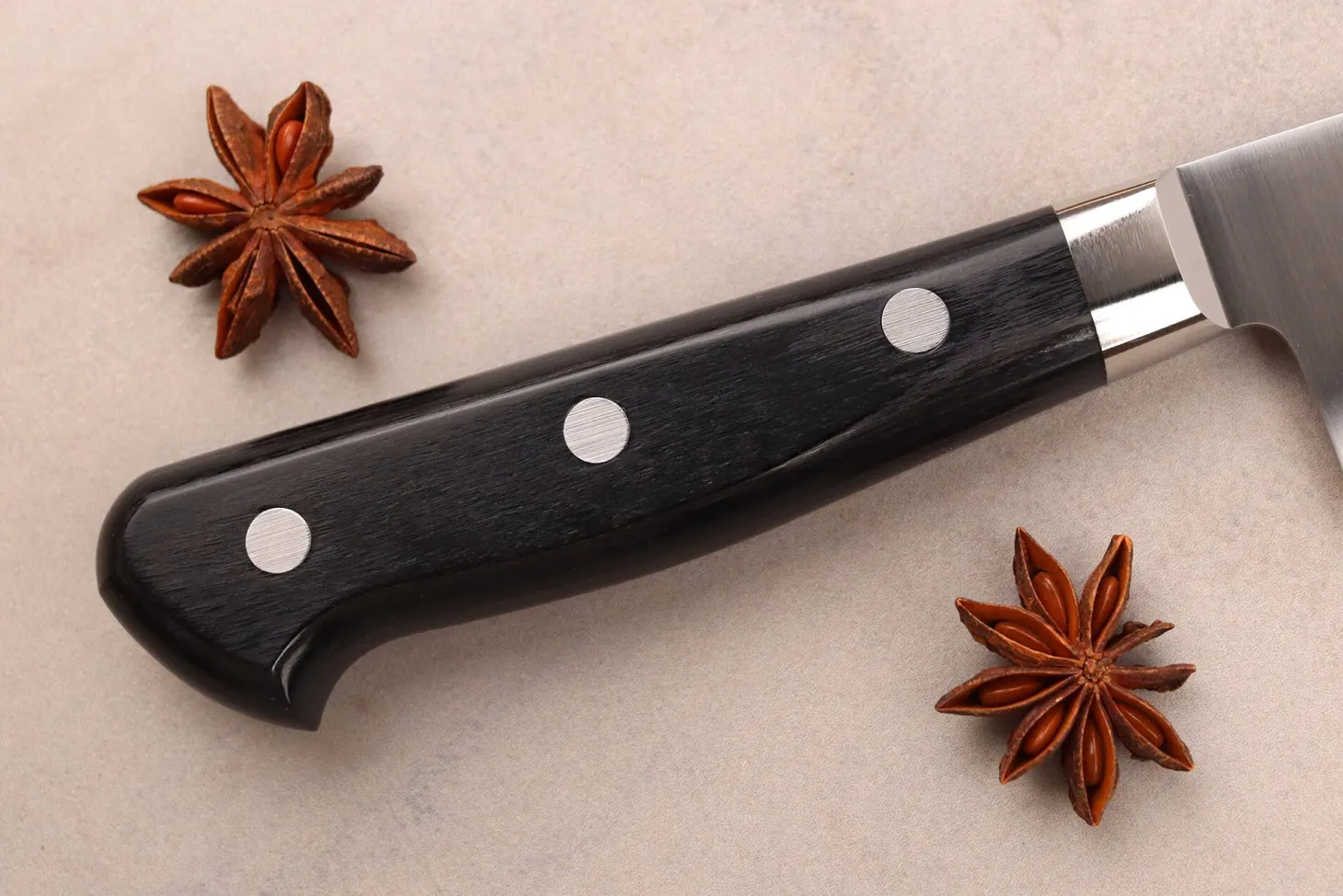 Couteau de chef 18cm japonais artisanal Takamura VG10 poli