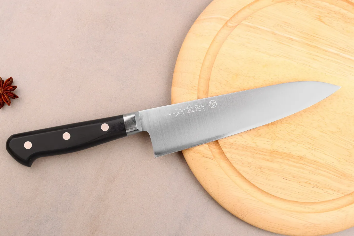 Couteau de chef 18cm japonais artisanal Takamura VG10 poli