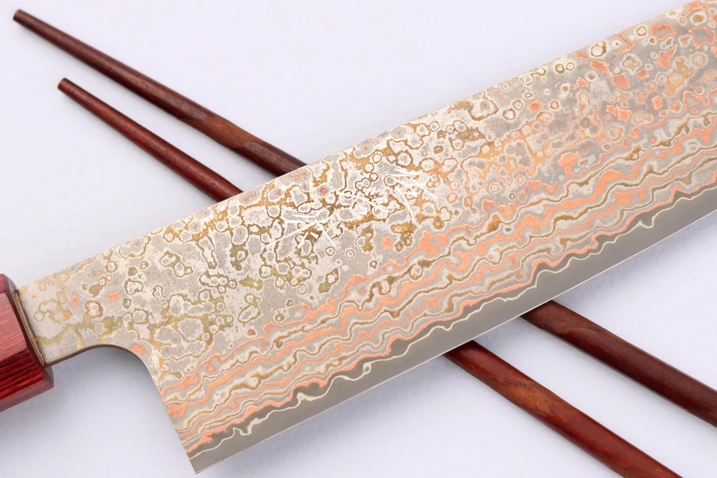 Couteau de chef 21cm japonais artisanal Takeshi Saji VG10 Rainbow Nashiji