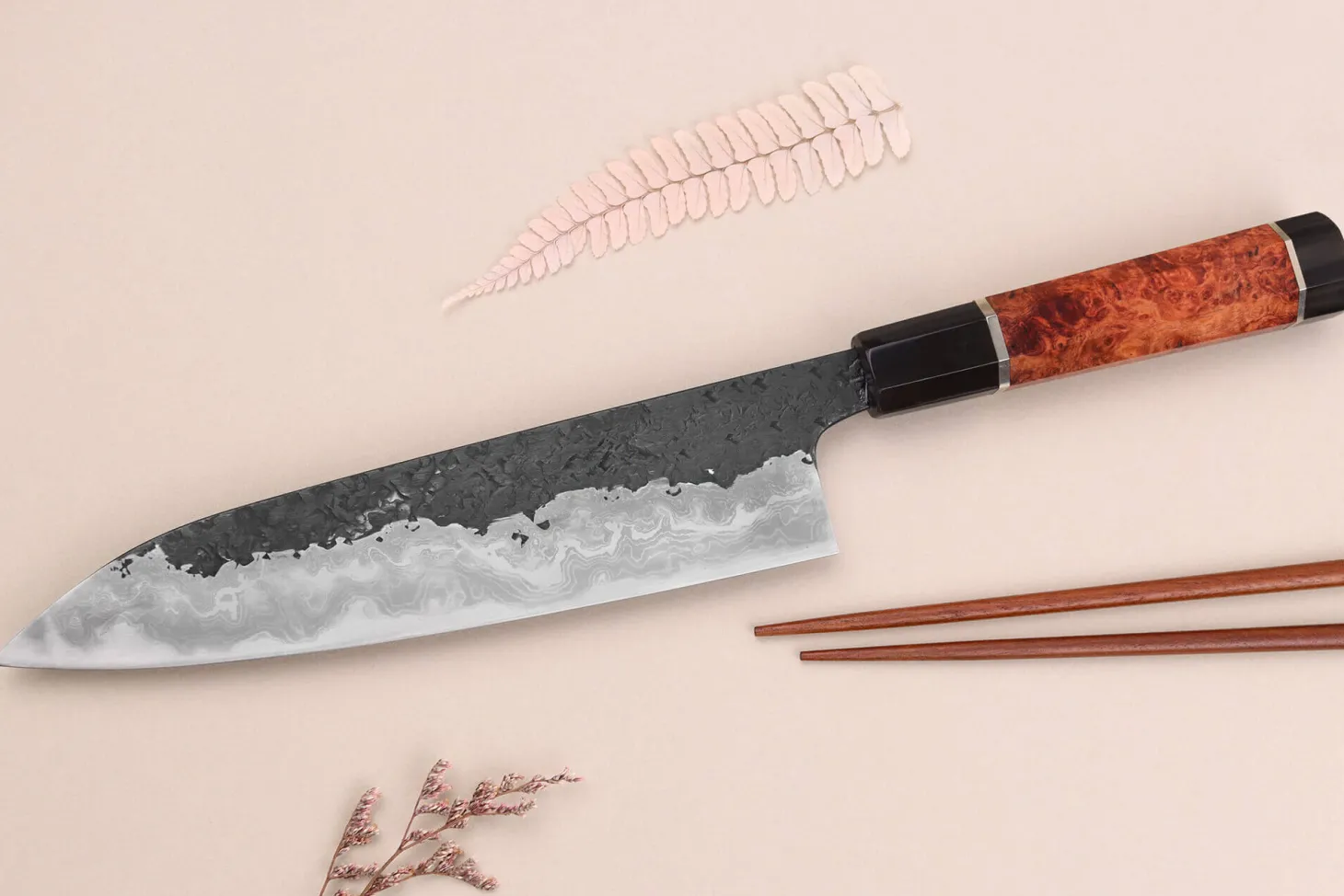 Couteau de chef 21cm japonais artisanal Kisuke Manaka Enn en cognassier avec 2 anneaux
