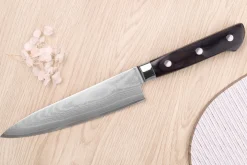 Couteau de chef 18cm japonais Satake Cutlery damas 69 couches
