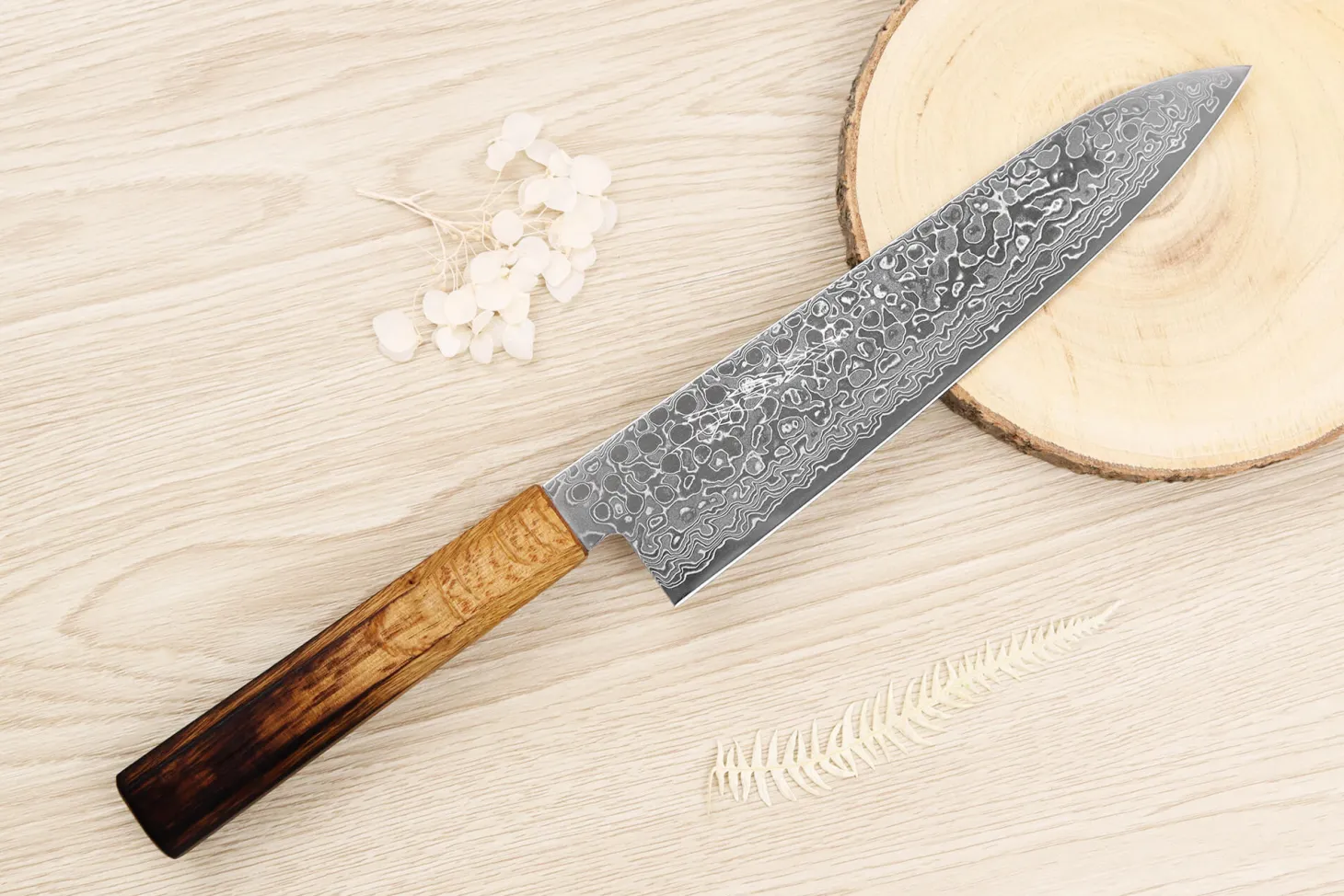 Couteau de chef japonais artisanal Yoshihiro ZAD lame damassée 21cm