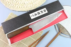 Couteau de chef japonais artisanal Wusaki Unagi AUS10 damas 21cm manche chêne