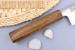 Couteau de chef japonais artisanal Wusaki Unagi AUS10 damas 18cm manche chêne