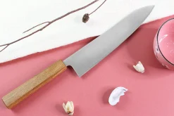 Couteau de chef japonais artisanal Wusaki Migaki G3 24cm