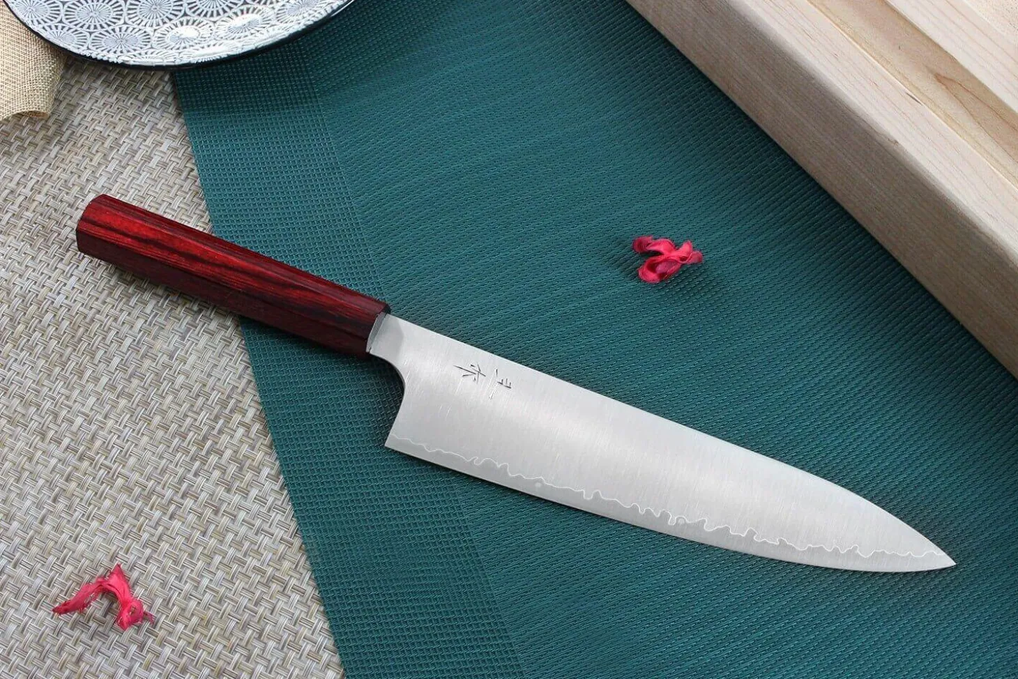 Couteau de chef japonais artisanal Kei Kobayashi SG2 Heptagone 21cm