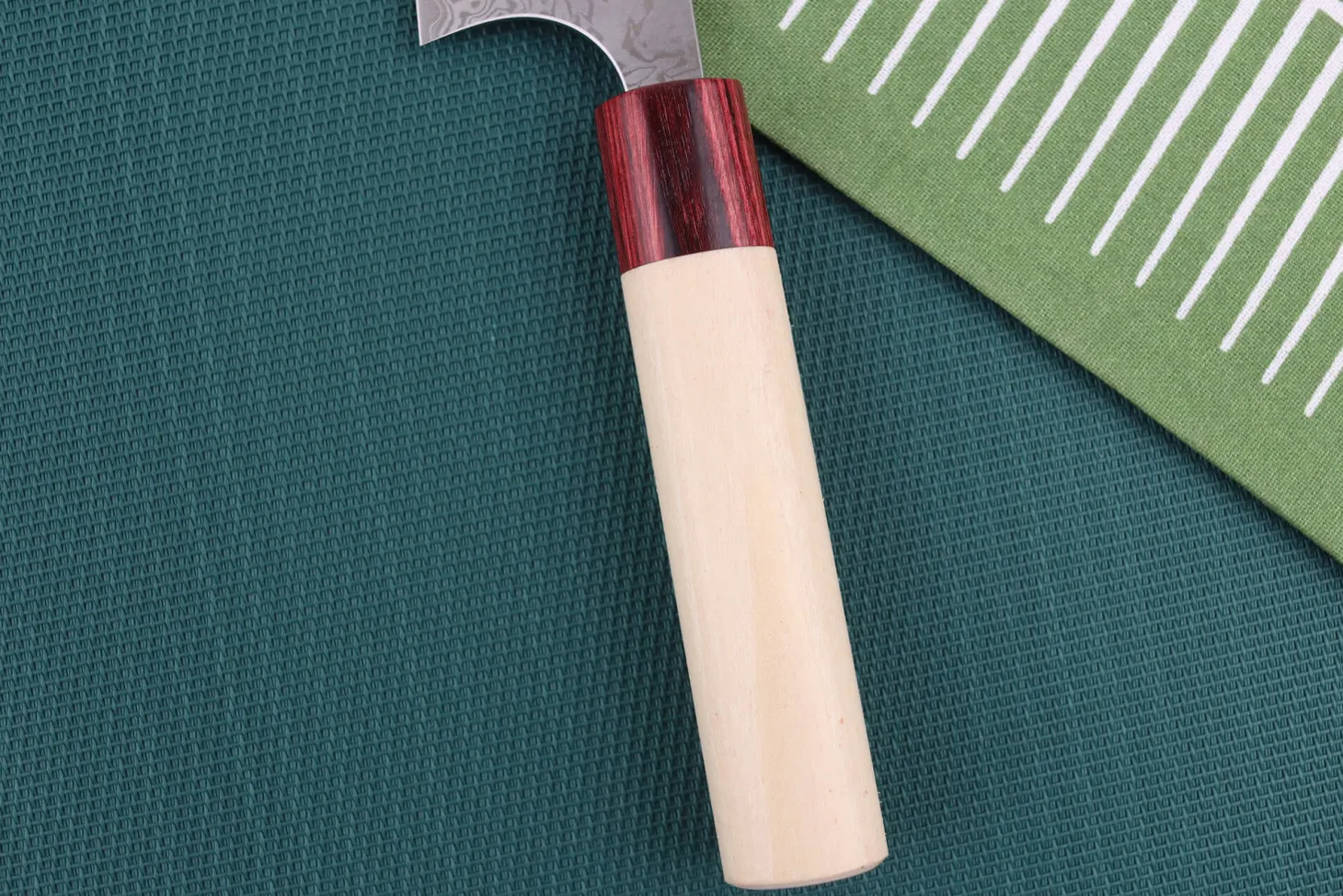 Couteau de chef japonais artisanal Masakage Kiri 18cm damas 49 couches