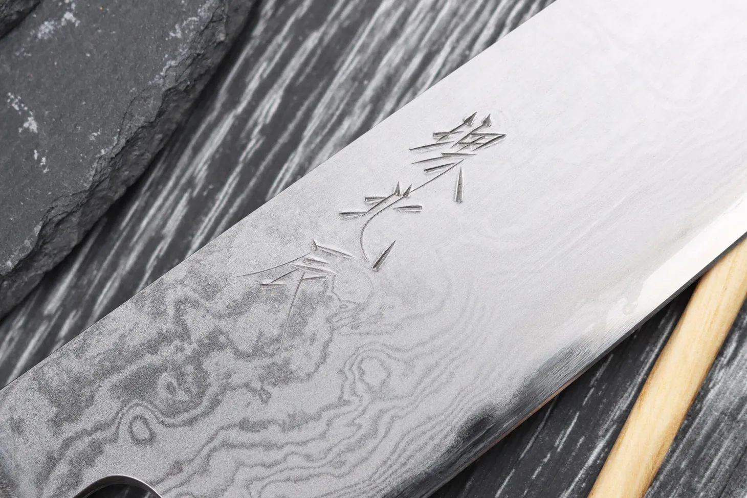Couteau de chef japonais artisanal haut de gamme Yoshikazu Ikeda damas Blue Steel 1 21cm
